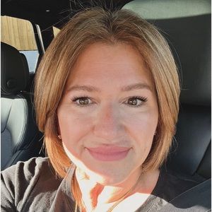 Meet your Posher, Hope